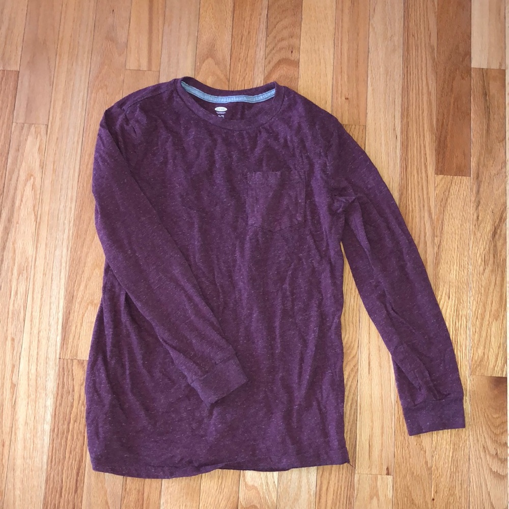Maroon long sleeve tee
